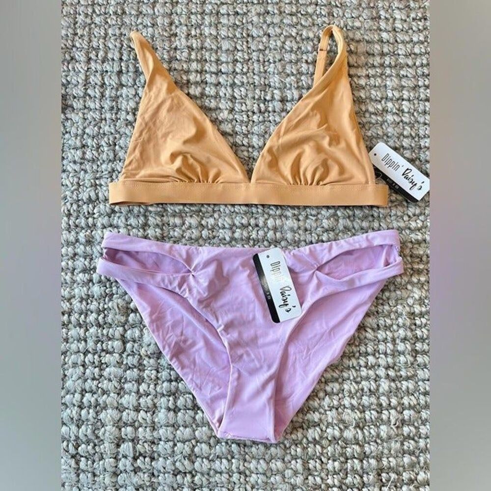 Buy 2 get 1 free Nwt Dippin’ Daisy’s nude triangle lilac cutout bikini set